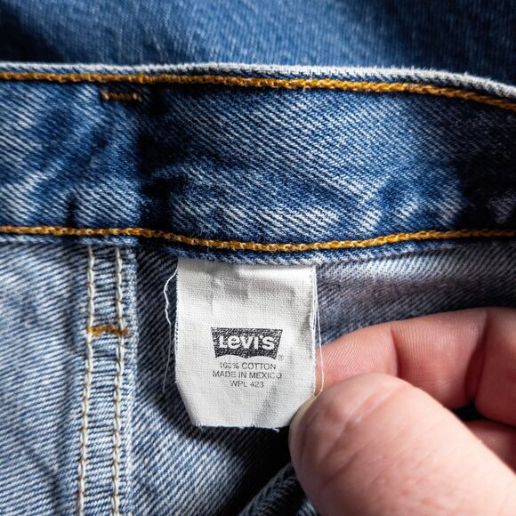 Levi’s Men’s Jeans 501 Vintage Button Fly Classic Straight Leg 100% Cotton 42x30 - Picture 9 of 12